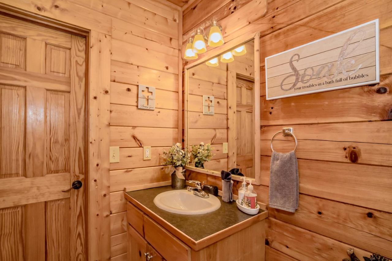 *Family Friendly Cabin Near Dollywood! Pigeon Forge Kültér fotó