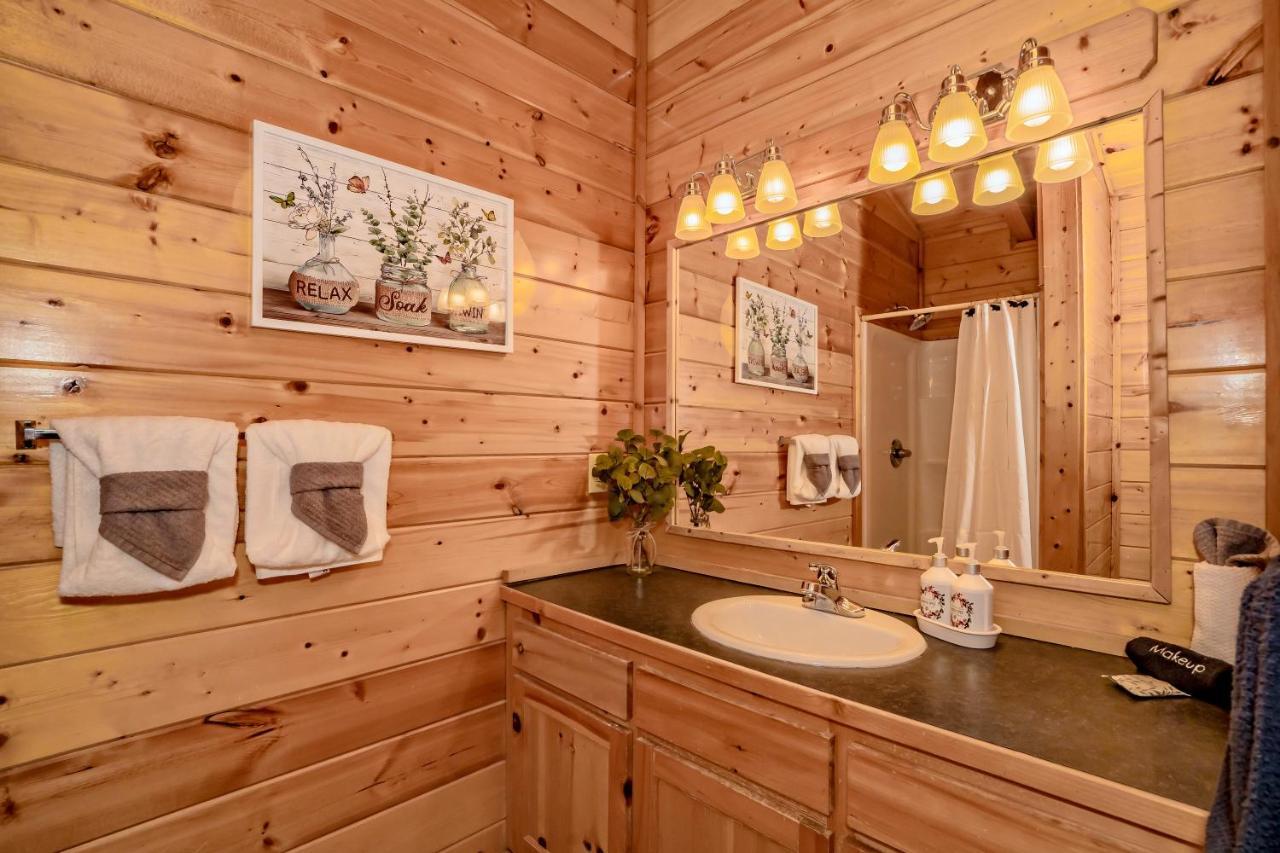 *Family Friendly Cabin Near Dollywood! Pigeon Forge Kültér fotó