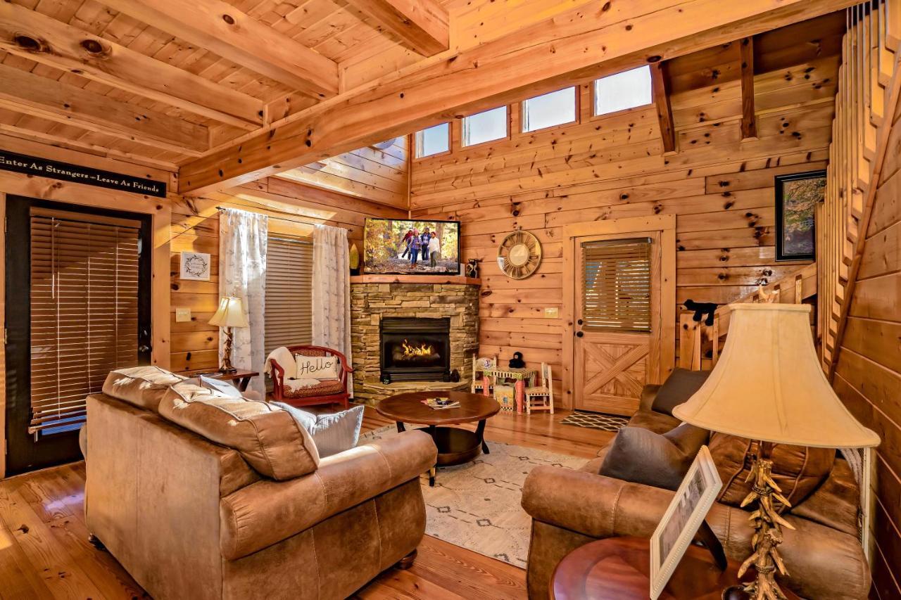 *Family Friendly Cabin Near Dollywood! Pigeon Forge Kültér fotó
